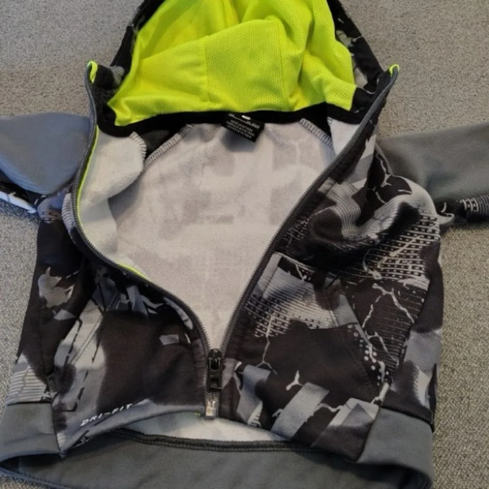 Nike Dri Fit Camo Hooded Jacket Toddler 18M Black Gray Full Zip Pockets Logo